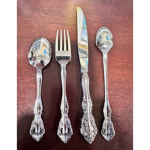 Oneida Michelangelo Cube Heirloom Stainless Flatware-4 Pieces - Picture 2 of 3